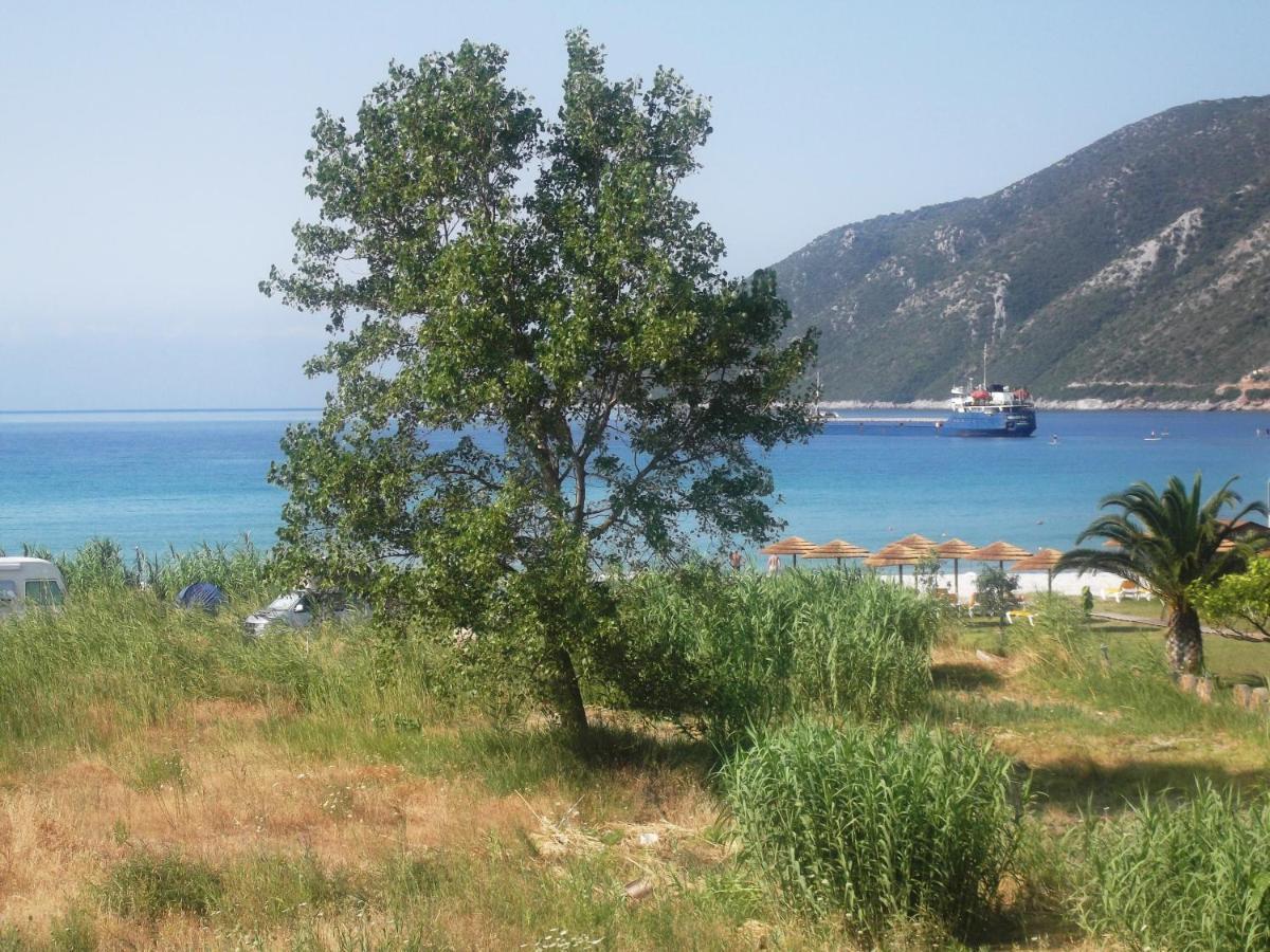 Calypso Luxury Studios Vasiliki  Exterior photo