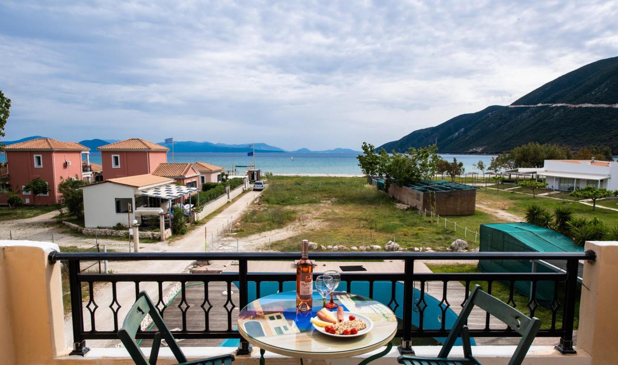 Calypso Luxury Studios Vasiliki  Exterior photo